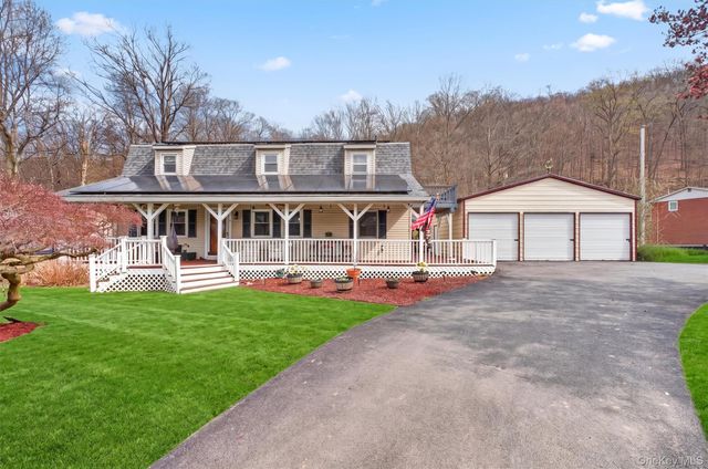 2 Greenwood Drive, Beacon, NY 12508