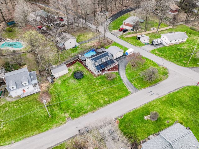 2 Greenwood Drive, Beacon, NY 12508