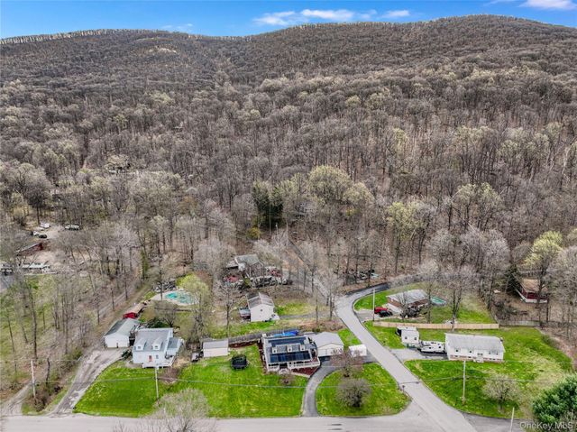 2 Greenwood Drive, Beacon, NY 12508