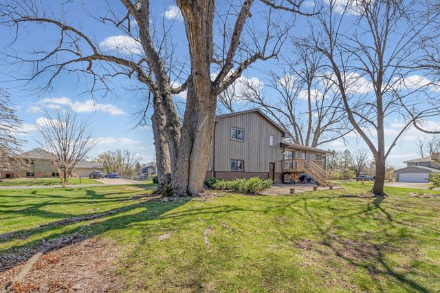 3219 Flag Avenue N, New Hope, MN 55427