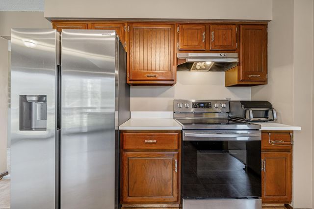 3219 Flag Avenue N, New Hope, MN 55427