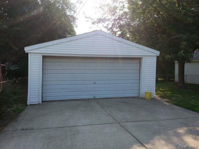 1928 Bacon Avenue, Berkley, MI 48072