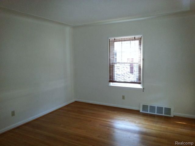 1928 Bacon Avenue, Berkley, MI 48072