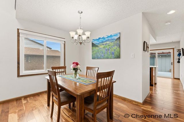 5441 HYNDS BLVD, Cheyenne, WY 82009