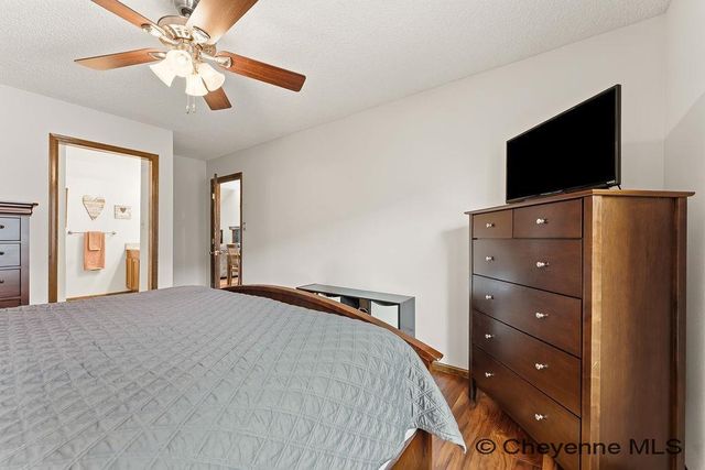 5441 HYNDS BLVD, Cheyenne, WY 82009