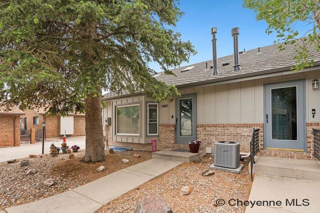 5441 HYNDS BLVD, Cheyenne, WY 82009
