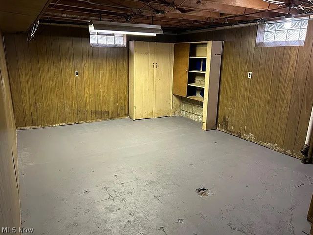 4133 Eastwood Lane, Warrensville Heights, OH 44122