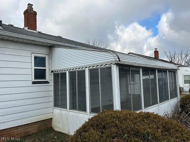 4133 Eastwood Lane, Warrensville Heights, OH 44122