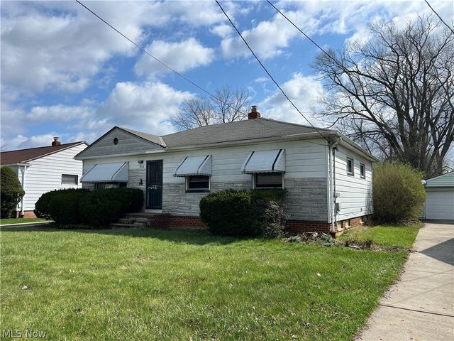 4133 Eastwood Lane, Warrensville Heights, OH 44122