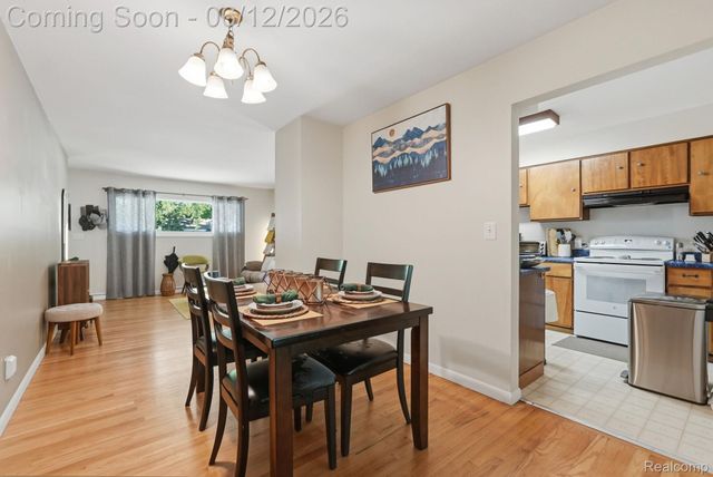 1061 Western Drive, Ann Arbor, MI 48103