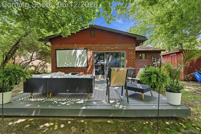 1061 Western Drive, Ann Arbor, MI 48103