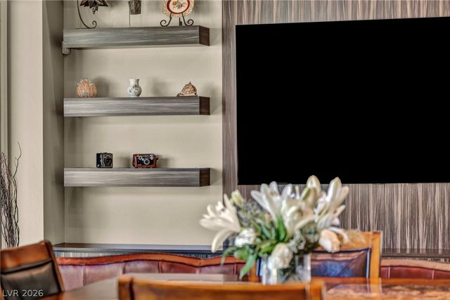 6706 DESERT CRIMSON Street, Las Vegas, NV 89148