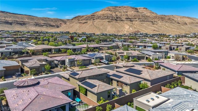 6706 DESERT CRIMSON Street, Las Vegas, NV 89148