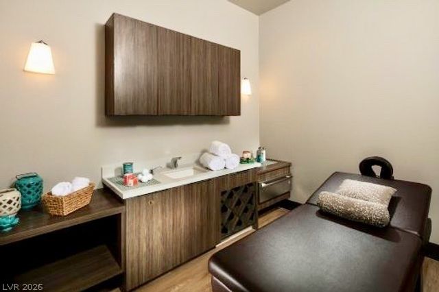 6706 DESERT CRIMSON Street, Las Vegas, NV 89148