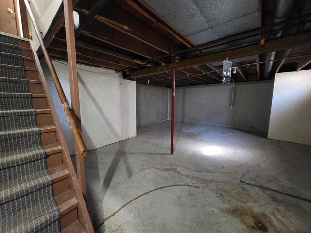 1263 MEADOW LANE, Neenah, WI 54956