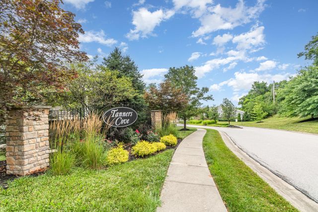 1964 Tanners Cove Road, Hebron, KY 41048