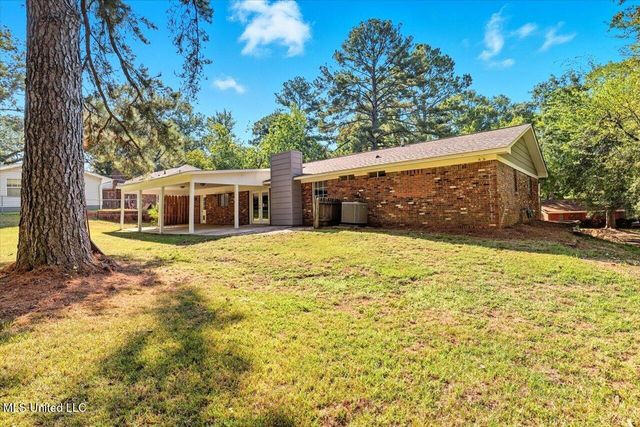 1203 Rockingham Drive, Clinton, MS 39056