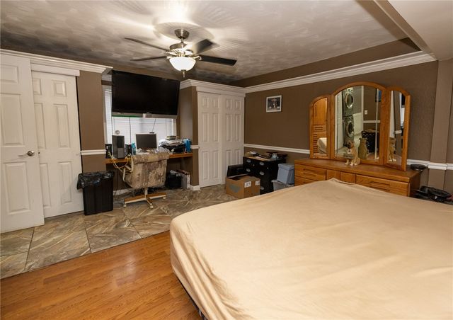 697 North Greece Road, Greece, NY 14626