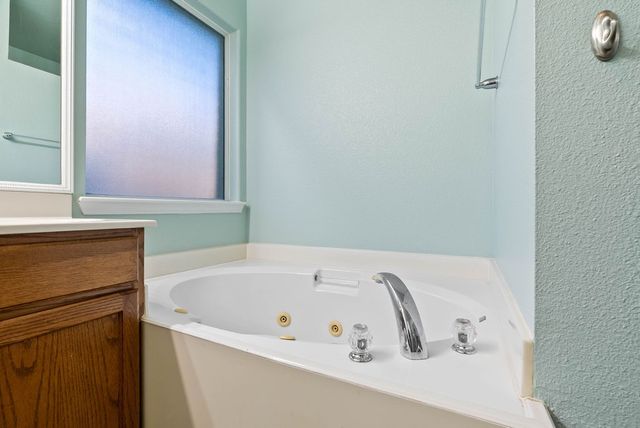 7510 Geiger Dr, Corpus Christi, TX 78414