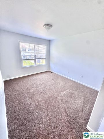 309 Maple Court, Alburtis Boro, PA 18011
