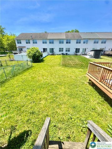 309 Maple Court, Alburtis Boro, PA 18011