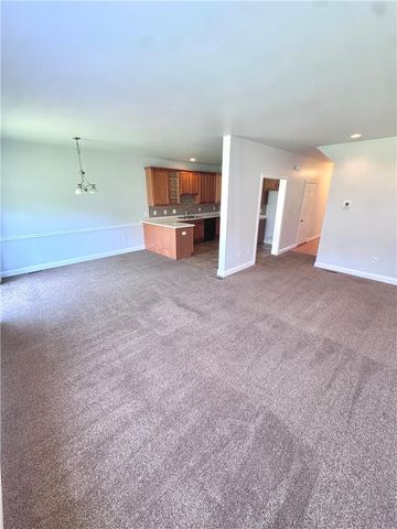 309 Maple Court, Alburtis Boro, PA 18011