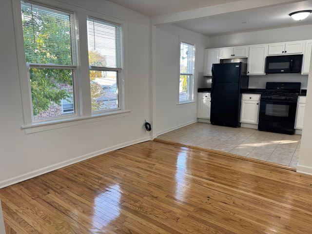 2748 N Kilpatrick Avenue 2, Chicago, IL 60639