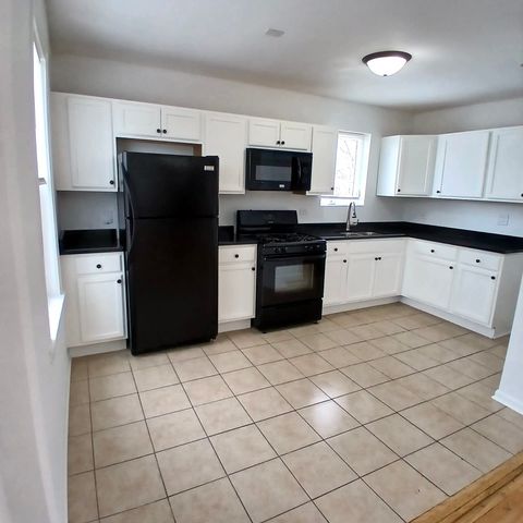 2748 N Kilpatrick Avenue 2, Chicago, IL 60639