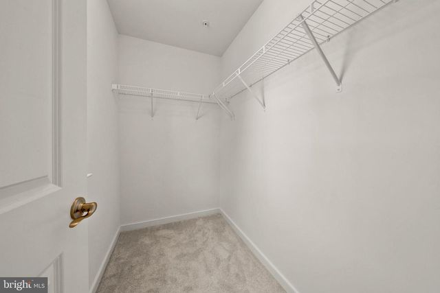 44100 VAIRA TER, Chantilly, VA 20152