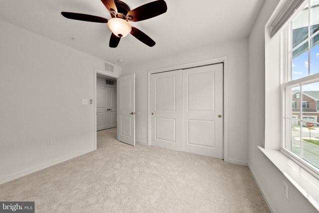 44100 VAIRA TER, Chantilly, VA 20152