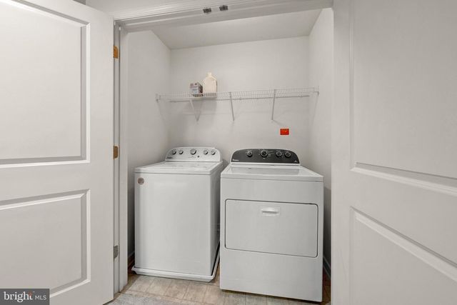 44100 VAIRA TER, Chantilly, VA 20152
