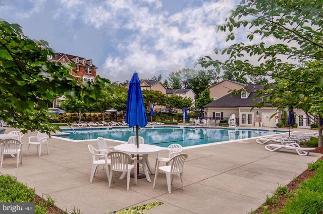44100 VAIRA TER, Chantilly, VA 20152