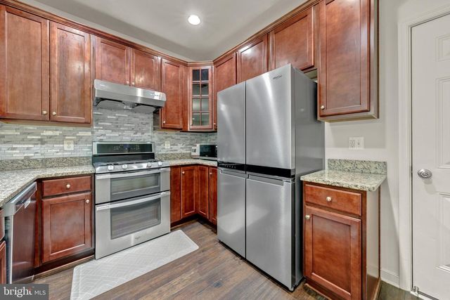 44100 VAIRA TER, Chantilly, VA 20152
