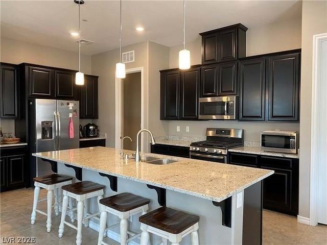509 Open Hill Avenue, Henderson, NV 89011