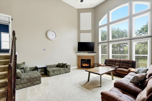 6061 Baumeister Drive, Hilliard, OH 43026