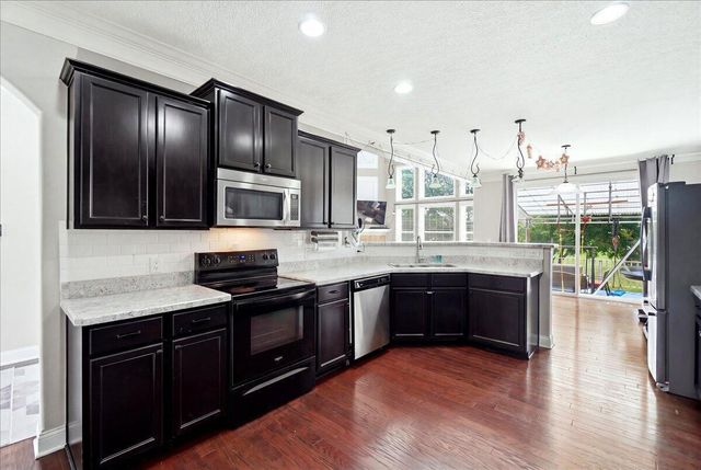 6061 Baumeister Drive, Hilliard, OH 43026