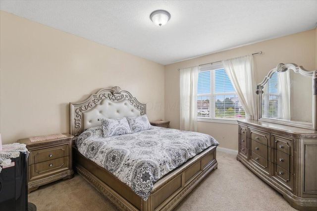 6061 Baumeister Drive, Hilliard, OH 43026