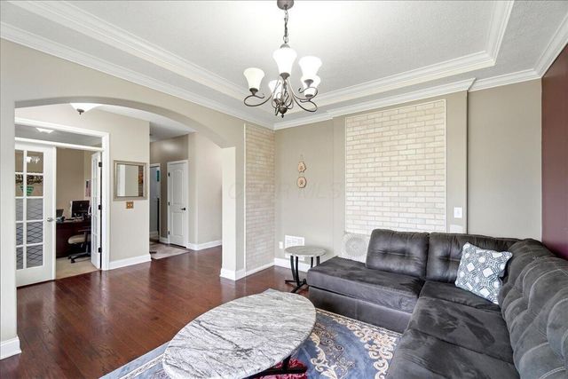 6061 Baumeister Drive, Hilliard, OH 43026