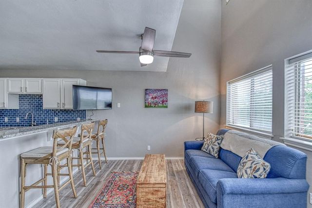 1230 SE 12th Street 1316, Norman, OK 73071