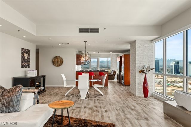 4525 Dean Martin Drive 2800, Las Vegas, NV 89103