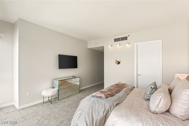 4525 Dean Martin Drive 2800, Las Vegas, NV 89103