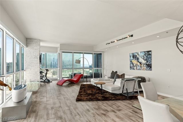 4525 Dean Martin Drive 2800, Las Vegas, NV 89103