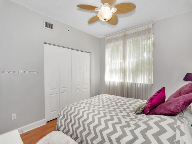 7542 SW 102nd St 209, Pinecrest, FL 33156