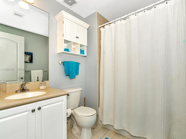 7542 SW 102nd St 209, Pinecrest, FL 33156