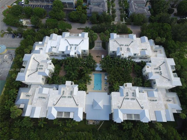 7542 SW 102nd St 209, Pinecrest, FL 33156