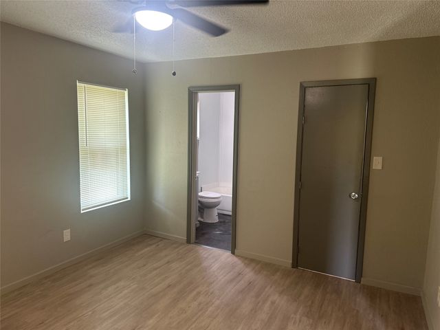 101 Seminole Street, Tye, TX 79563