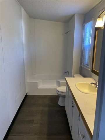 101 Seminole Street, Tye, TX 79563