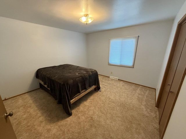 565 Amy Belle ROAD, Colgate, WI 53017