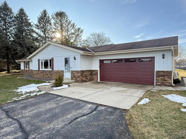 565 Amy Belle ROAD, Colgate, WI 53017
