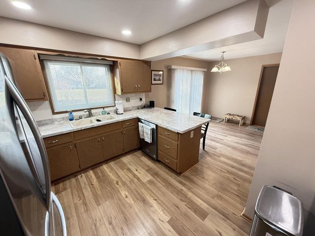 565 Amy Belle ROAD, Colgate, WI 53017